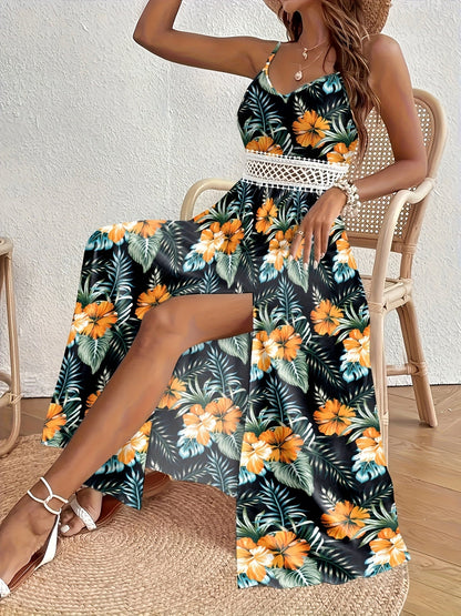 Women's maxi dress with tropical print and lace detail – perfect for vacation & summer