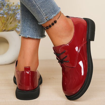 Damen Lack Derby Schnürschuhe mit Profilsohle