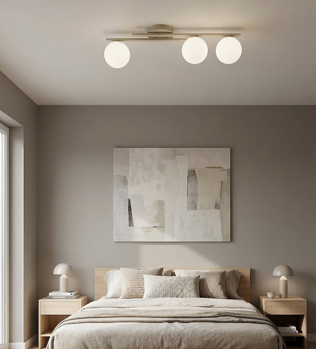 Plafondlamp gepoedercoat staal en glas Kairo, beige met witte glazen kappen, 3 lichts, 87 x 29 cm
