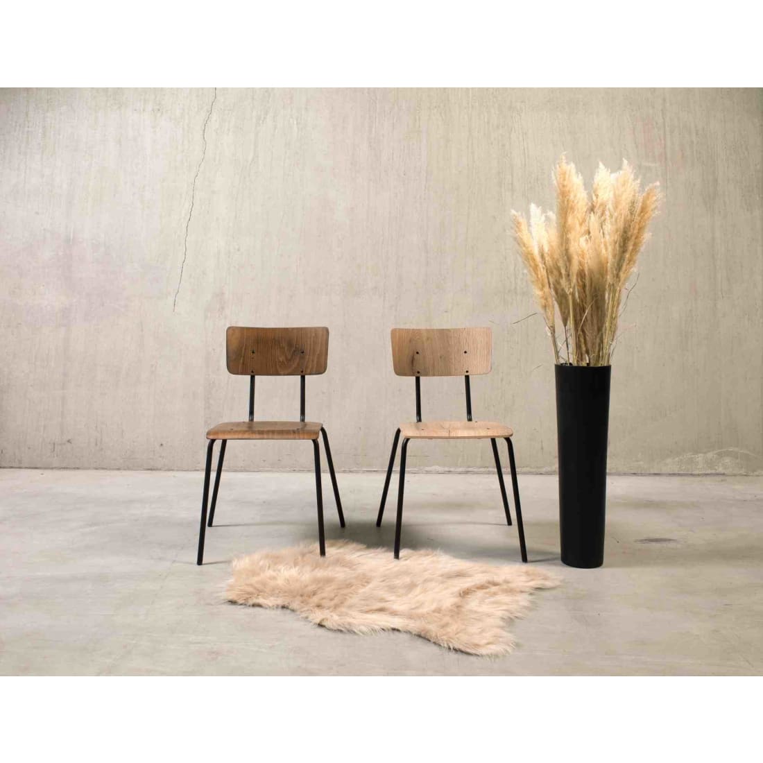 Eetkamerstoel eiken Tressia, naturel hout met zwart metalen frame – H 81 x B 38 x D 38 cm