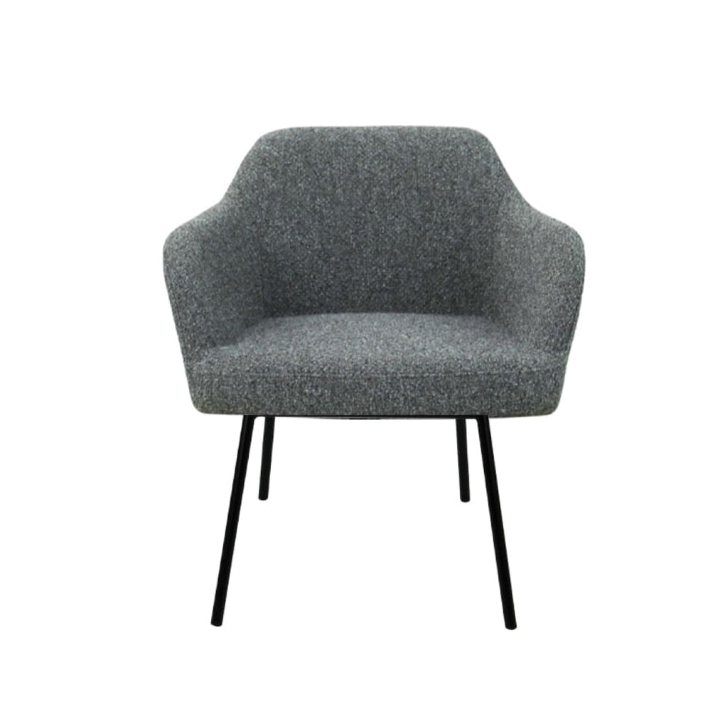 Loungefauteuil vierpoot bouclé gerecycled LoLa, lage zitting, saliegroen met metalen poten