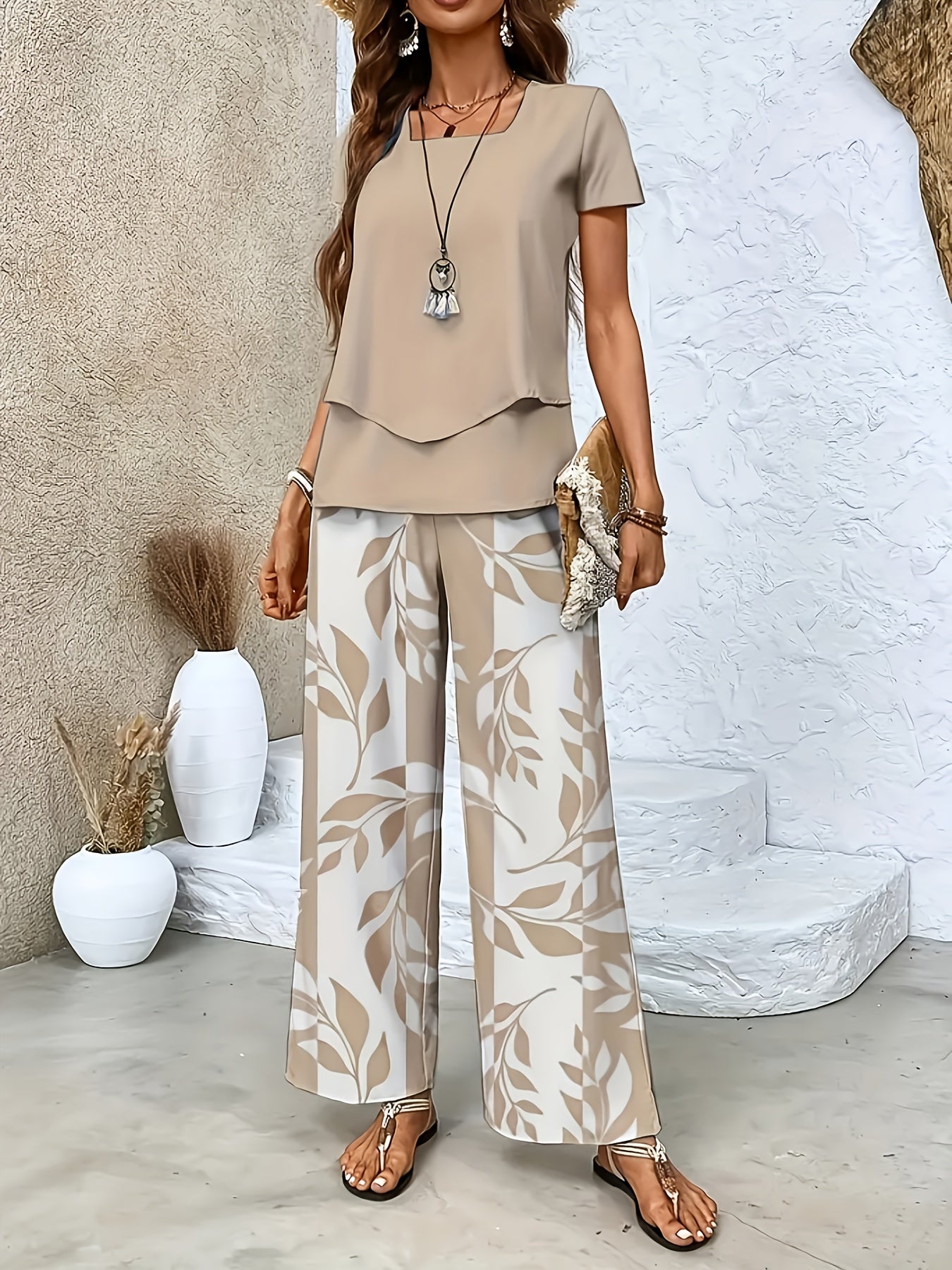 Women's Elegant Two-Piece Set with Short-Sleeve Shirt and Wide-Leg Pants, Floral, Perfect for Everyday and Vacation