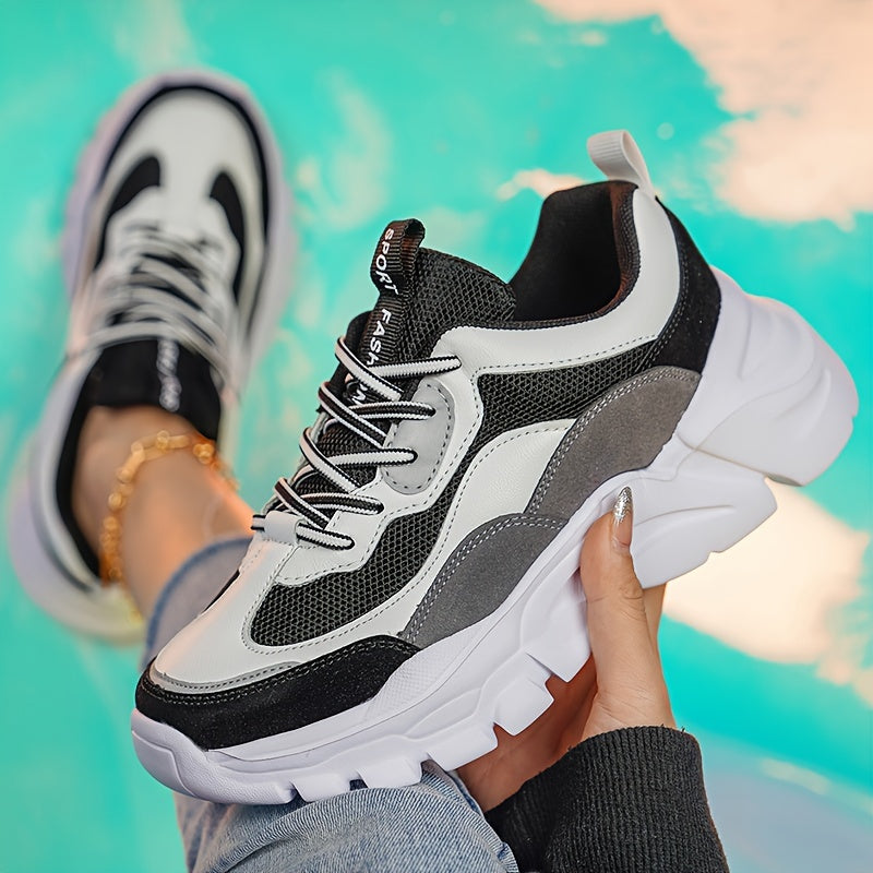 Women's Chunky Sneakers in Trendy Design for Everyday and Leisure – Sporty Street Style