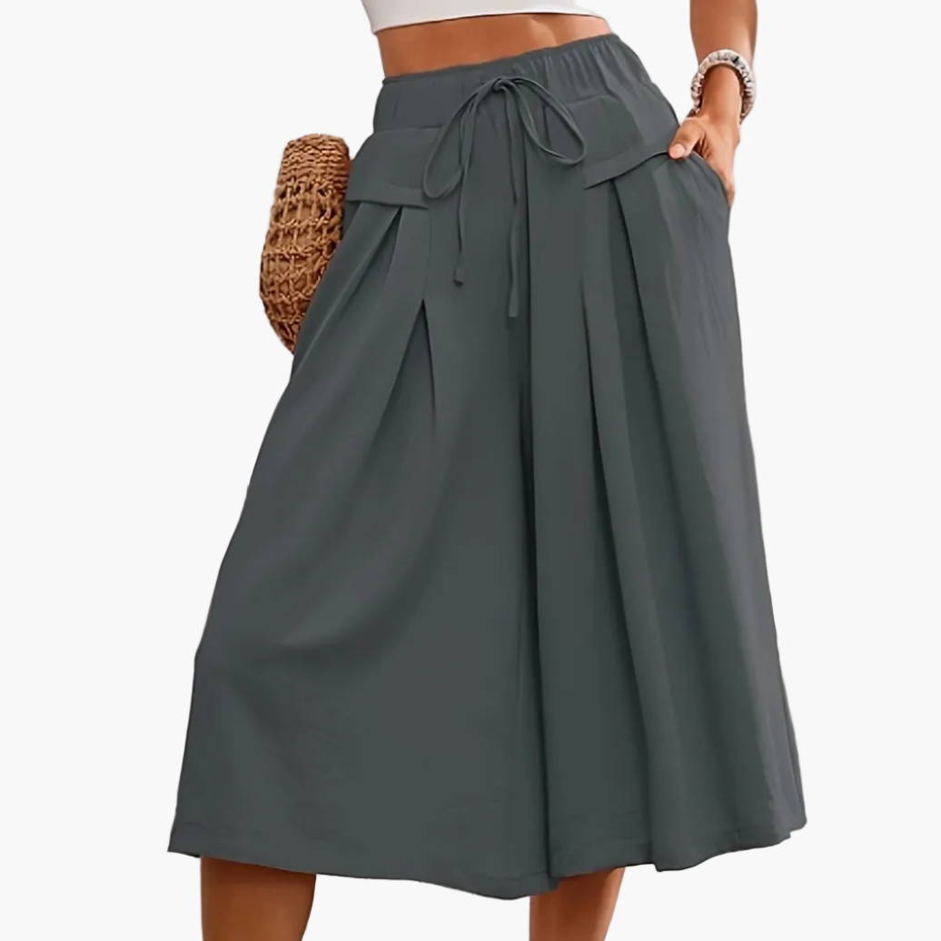 Women's Elegant Wide Summer Culotte Pants with Tie Belt – Fashionable Capri Pants for Leisure and Vacation