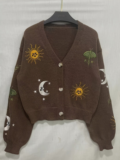 Cardigan Strickjacke mit Sonnen-, Mond- & Mottenstickerei