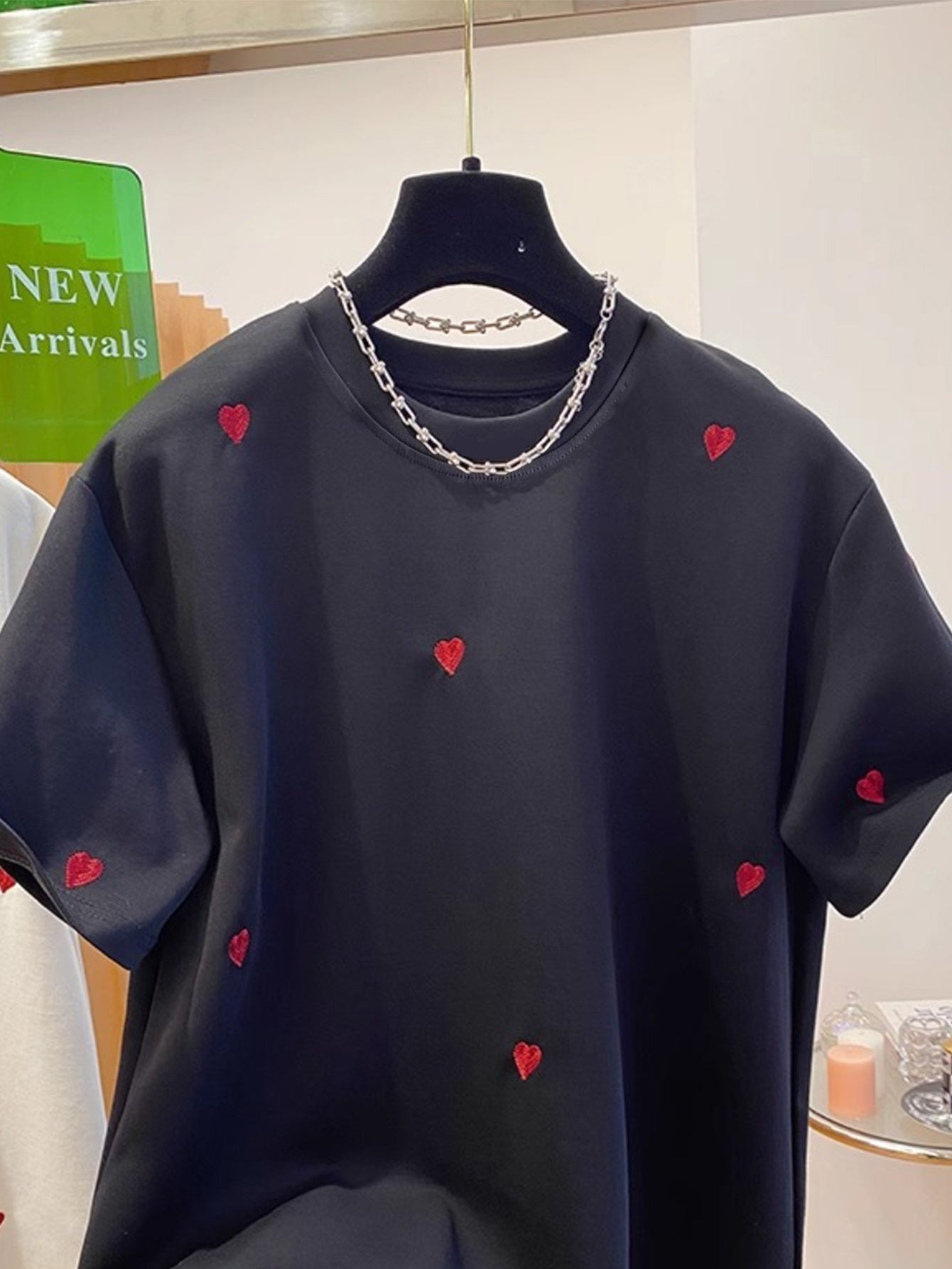 Women's T-Shirt with Embroidery and Heart Pattern – Casual Style, Spring/Summer