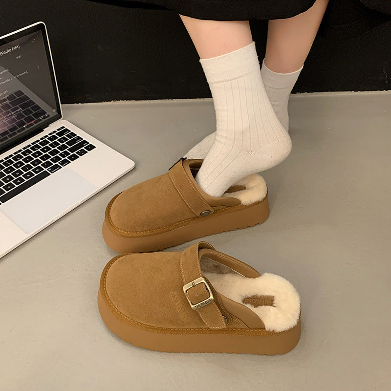 Lynda – Furry half shoes with thick sole and back strap
