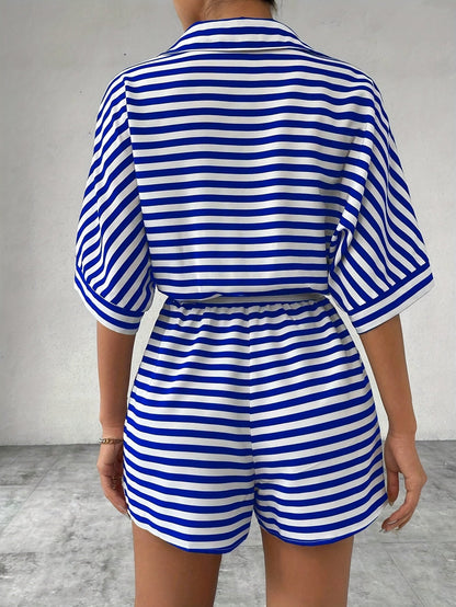 Women's short-sleeve jumpsuit with stripe pattern for leisure and summer