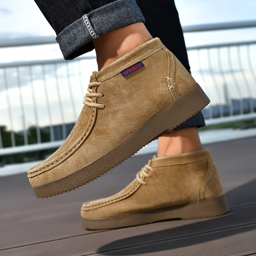 Men's moccasin-style chukka boots with laces and a comfortable sole