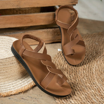 Women's Summer Shoes – Fashionable Sandals with Wave Straps and Star Accent for Beach and Leisure