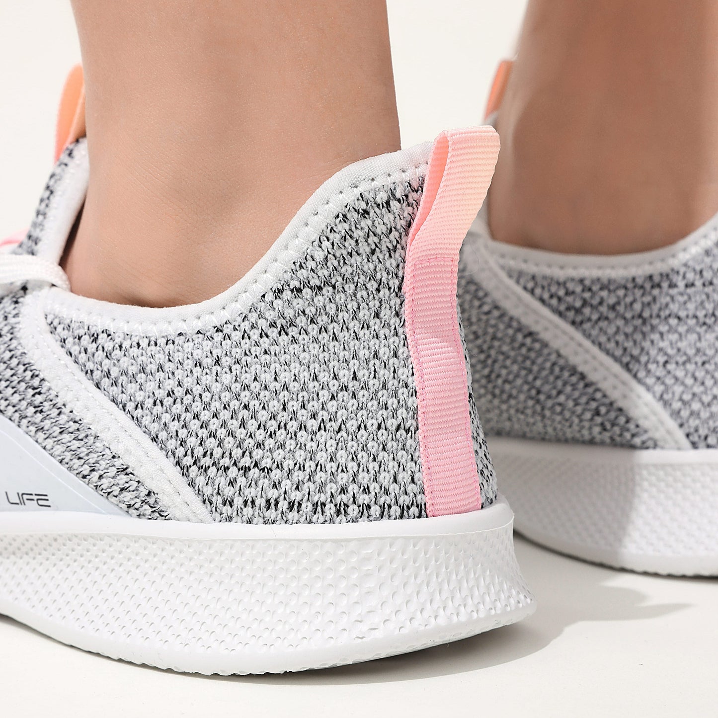 Women's Casual Sneakers – Comfortable Slip-On Style for Everyday & Sports