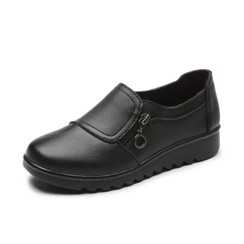 Liam – Comfortable flat shoes made of vegan leather