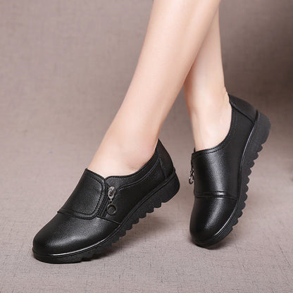 Liam – Comfortable flat shoes made of vegan leather