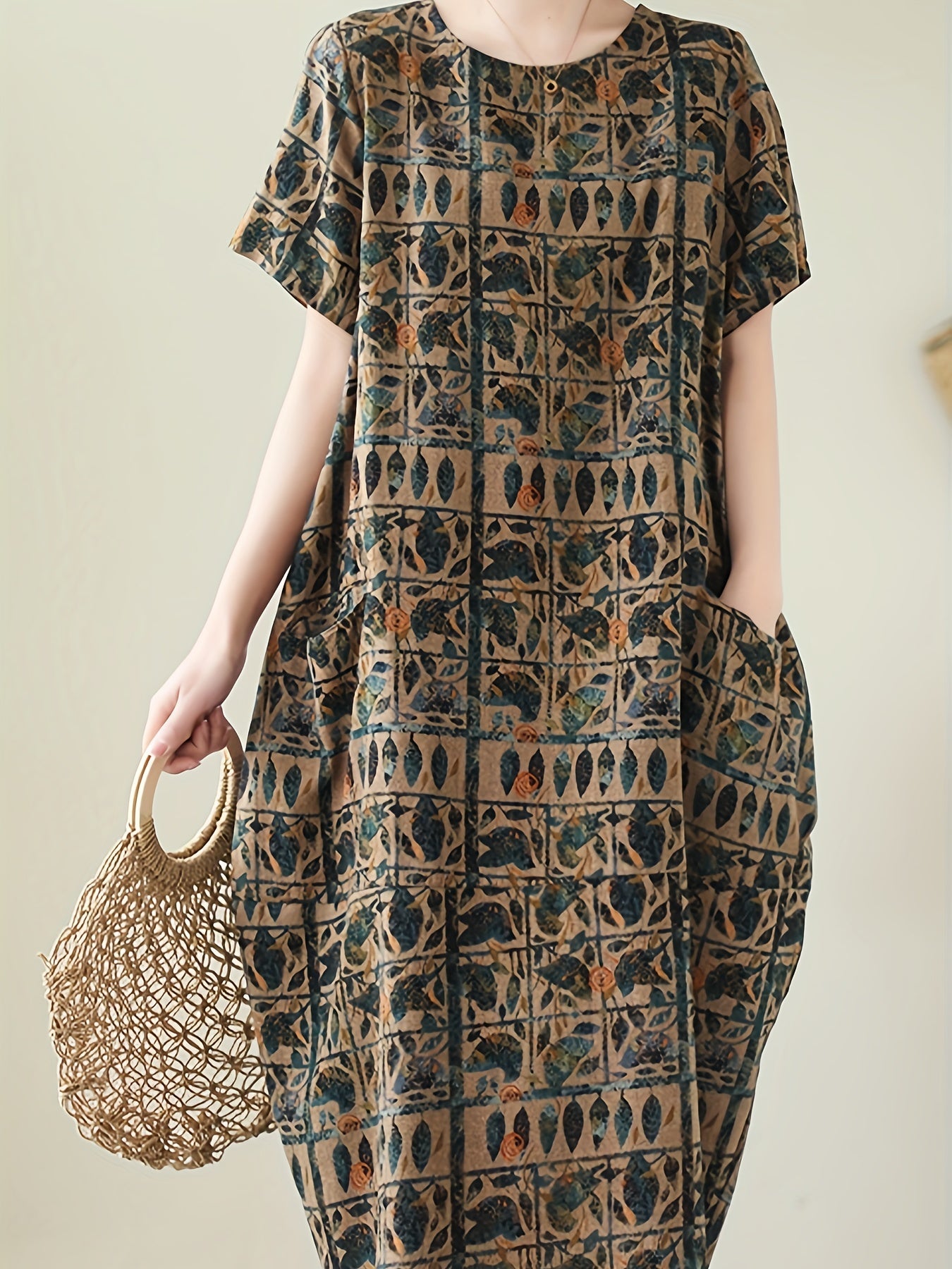 Women's casual dress with geometric print and relaxed fit – short sleeves, casual, ideal for everyday and office use