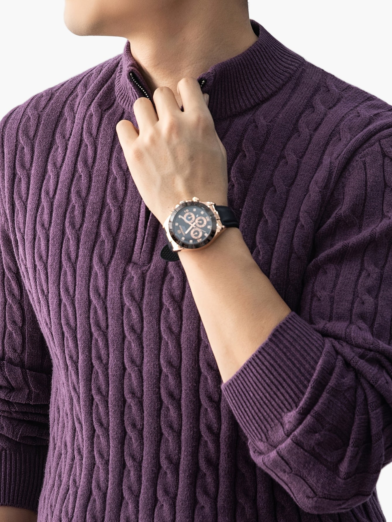 Men's knitted sweater with cable pattern and stand-up collar – fashionable casual style for autumn and winter