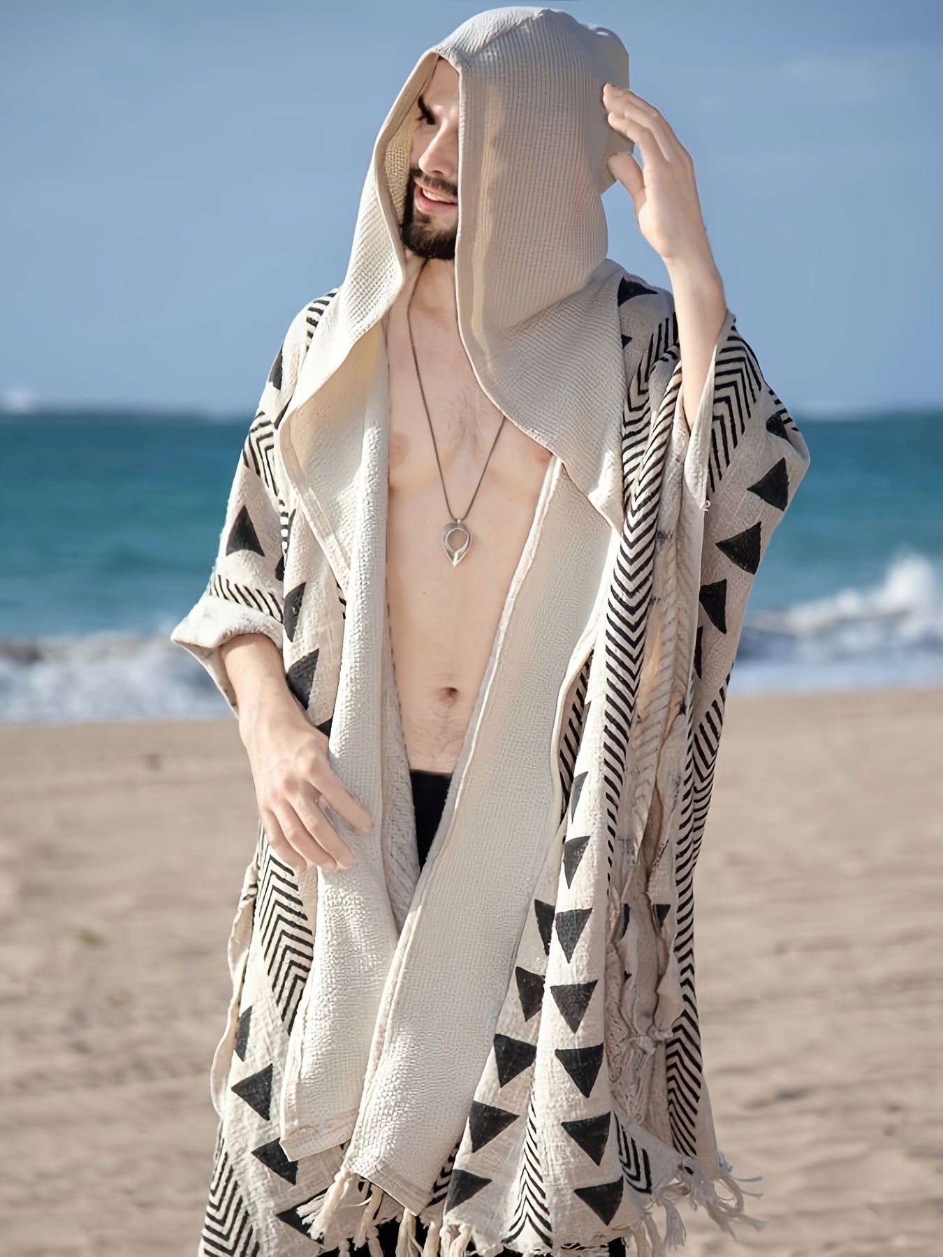 Men's Boho Beach Poncho with Hood and Geometric Pattern – Festival & Beach Cover-Up