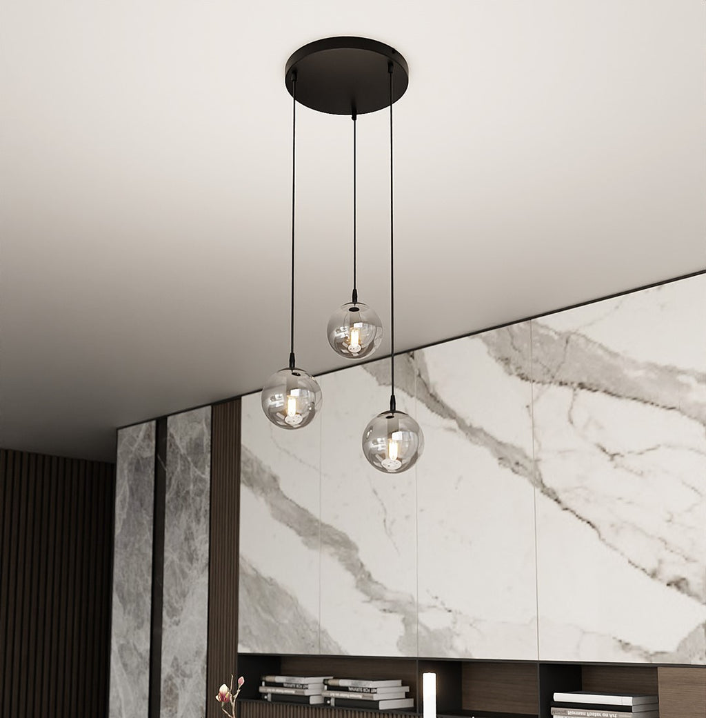 Hanglamp 3-lichts gepoedercoat staal en glas Cosmo, zwart met grafiet glazen kappen Ø 14 cm, eettafel en woonkamer
