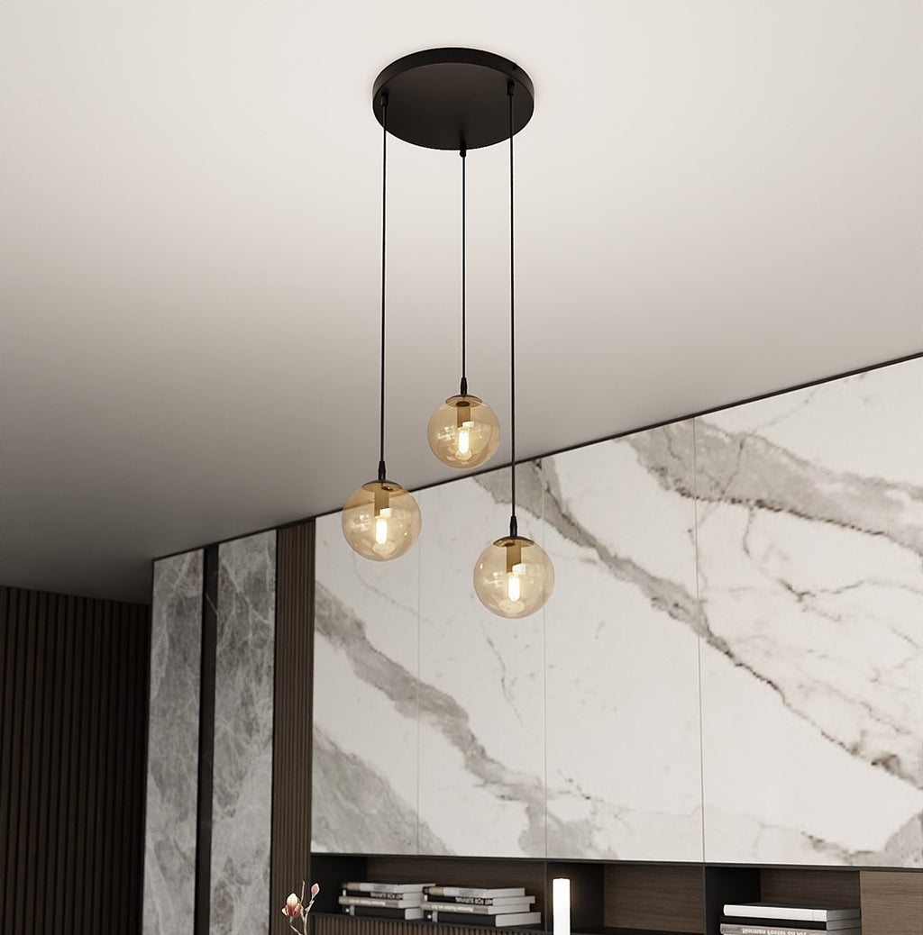 Hanglamp gepoedercoat staal en glas Cosmo modern, zwart met amber glas, 3 lichtpunten, kap Ø 14 cm, eettafel en woonkamer