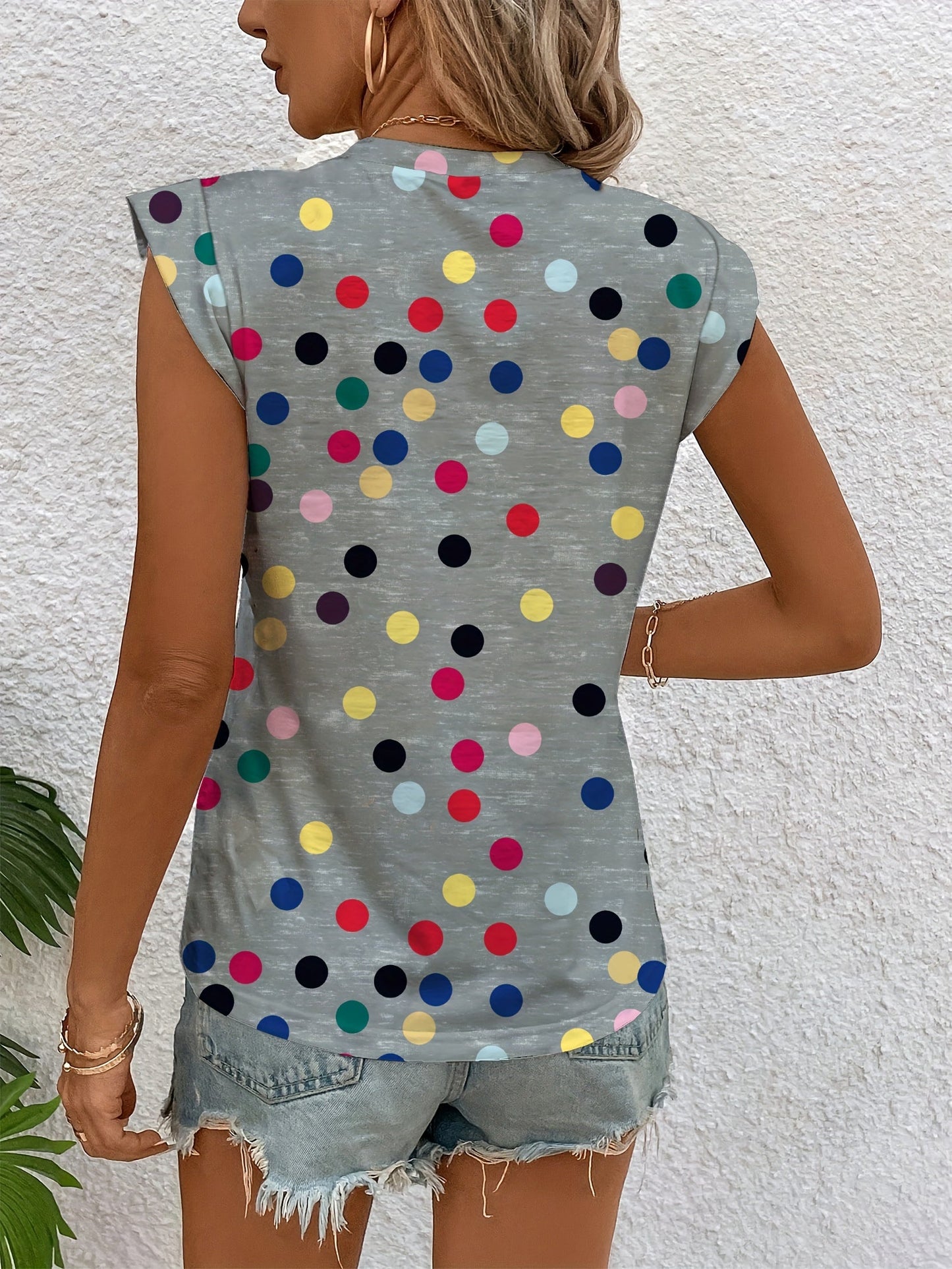 Women's Trendy Sleeveless Polka-Dot Top for Everyday and Leisure