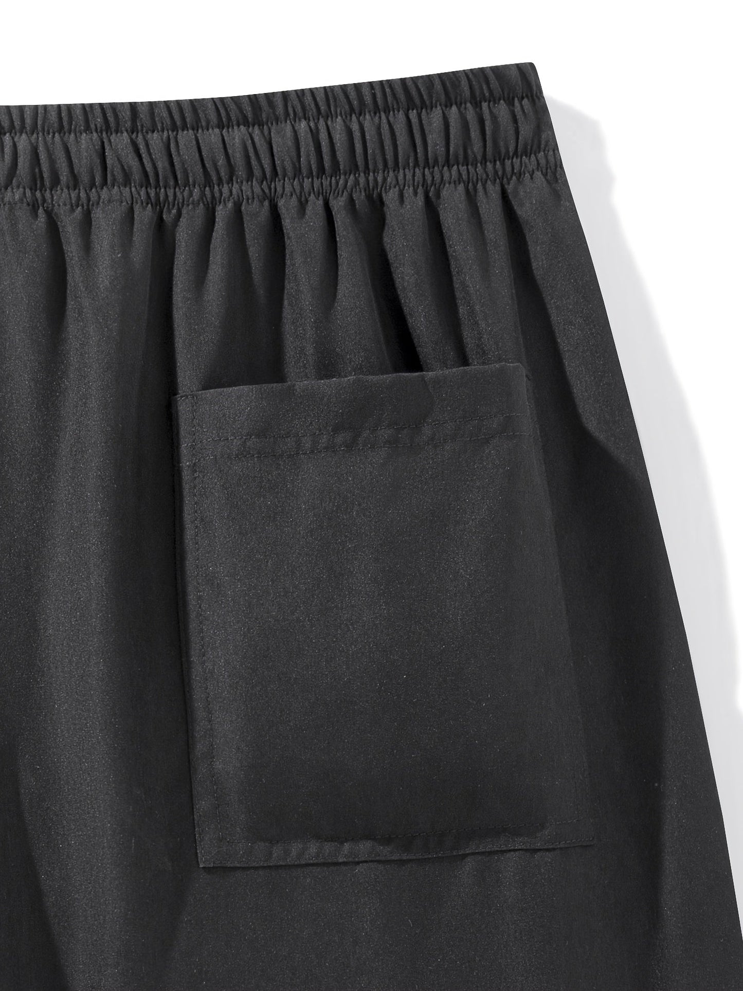 Men's Sports Shorts with Zipper Pockets and Drawstring – Perfect for Leisure and Fitness