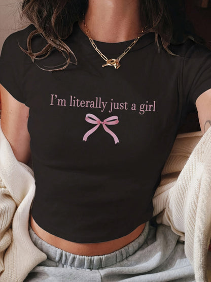 Women's Cropped Statement T-Shirt with Print for Everyday and Leisure – Modern, Casual Style