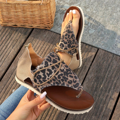 Women's Toe Separator Sandals with Leopard Print – Fashionable Summer Shoes for Leisure and Vacation