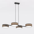 Lineaire hanglamp met vier cilindrische bruine geweven kappen aan een zwart frame