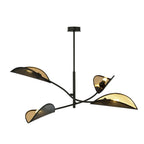 Zwarte plafondlamp met vier bladvormige kappen met goudkleurige binnenkant aan een zwart stalen frame