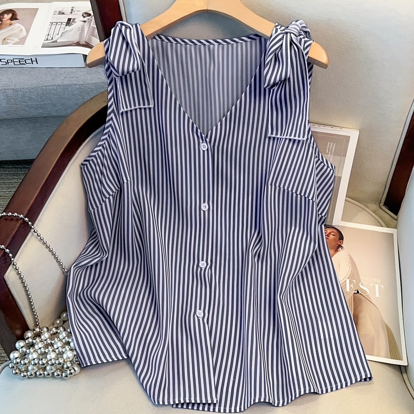 Women's blouse top with stripe pattern and button placket – Elegant V-neck, ideal for office and everyday wear