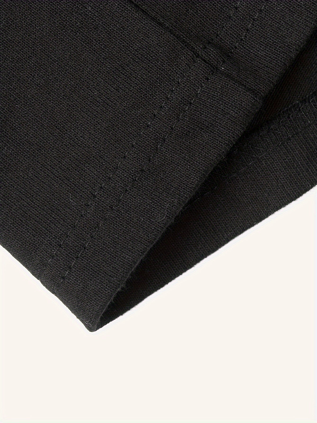 Unisex long-sleeve crew-neck basic shirt, black