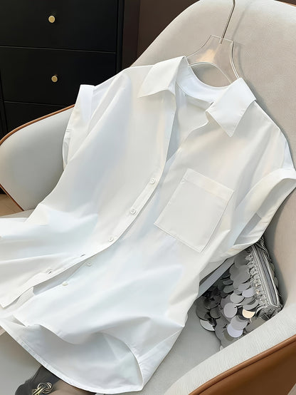 Women's blouse shirt with modern cut and chest pocket – Casual button-up shirt for office and everyday wear