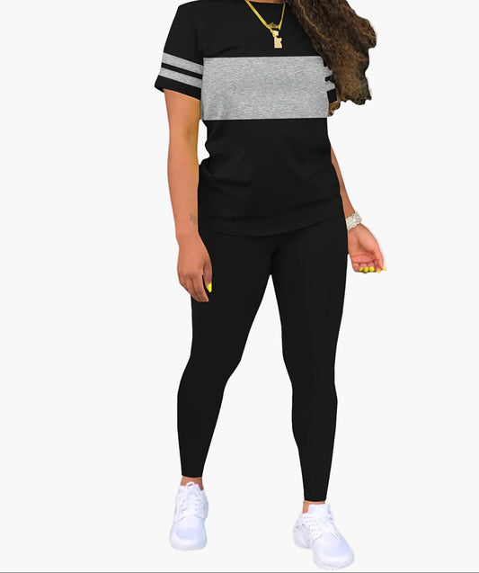 Women's sporty casual set with T-shirt and leggings – modern outfit for everyday and fitness