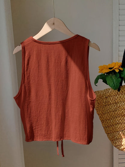 Women's sleeveless vest with bow detail and V-neck – fashionable summer look, versatile to combine