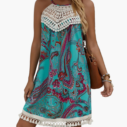 Women's Summer Beach Dress in Boho Style with Crochet Details and Paisley Pattern – Elegant Casual Tunic Dress for Vacation and Everyday Wear