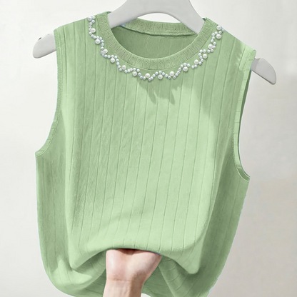 Women's sleeveless knit top with pearl embellishment – Elegant casual look for spring and summer
