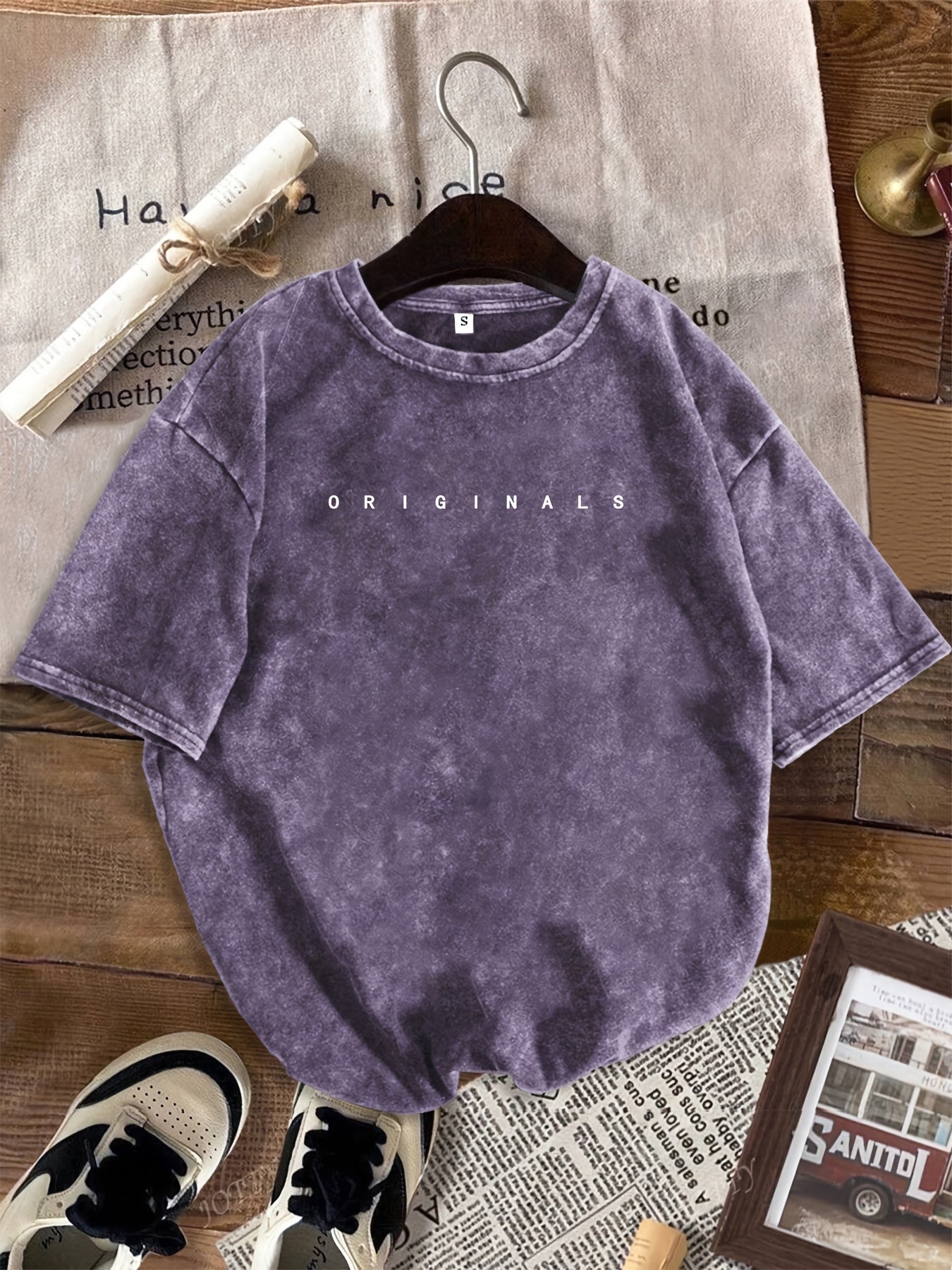 Women's Casual Street Style T-Shirt with Print and High-Waist Denim Shorts – Perfect for Summer