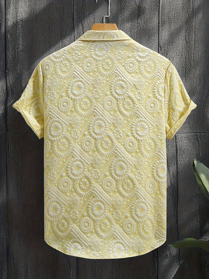 Men's Resort Short-Sleeve Shirt with Modern Medallion Pattern – Stylish Casual Shirt for Summer & Vacation