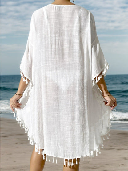 Women's Boho Beach Poncho Kaftan with Crochet Detail and Tassels – Perfect as a Beach Cover-Up