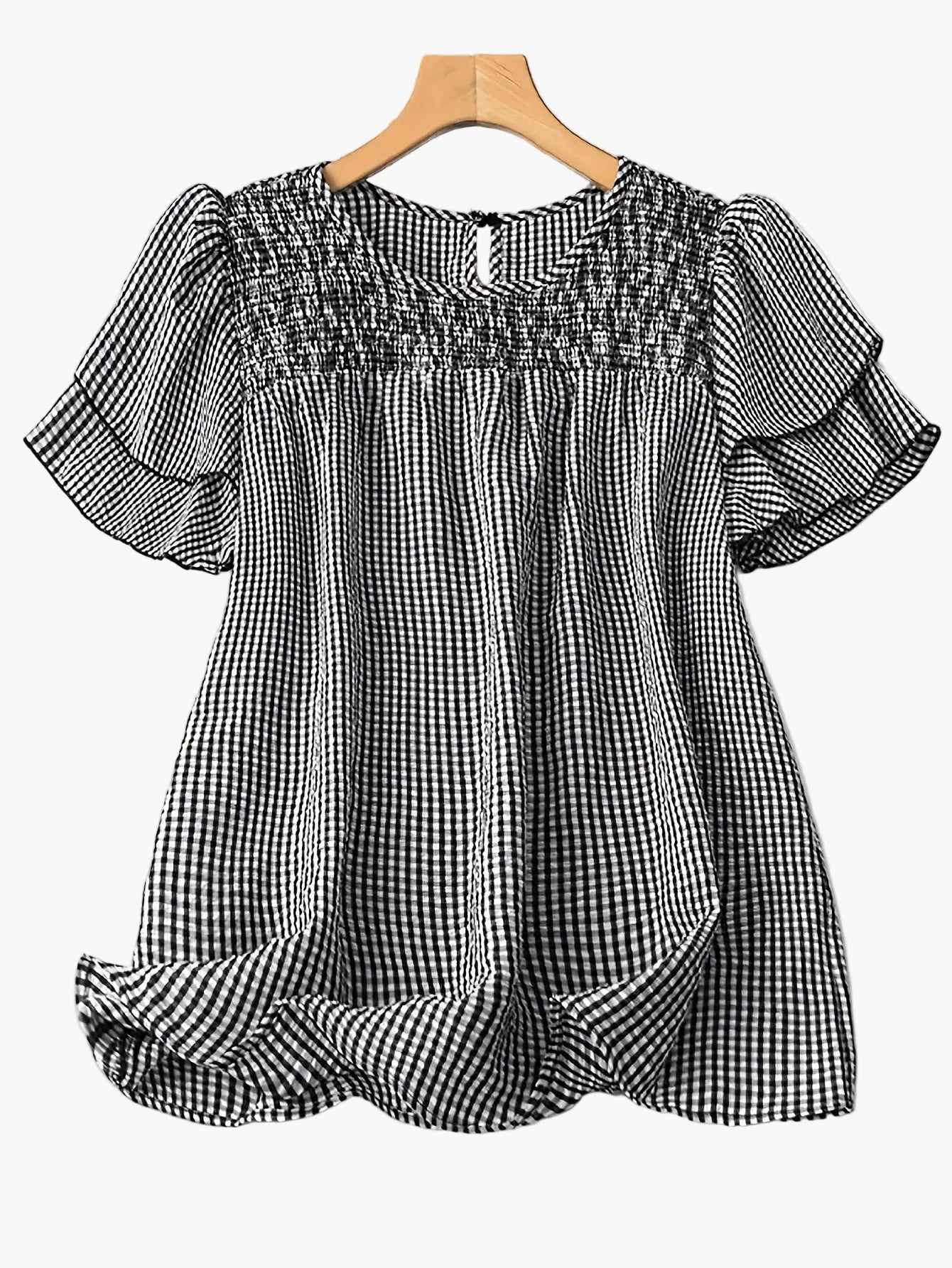 Women's Summer Casual Outfit – Checked Top with Denim Shorts and Sneakers – Perfect for Garden & Everyday Wear