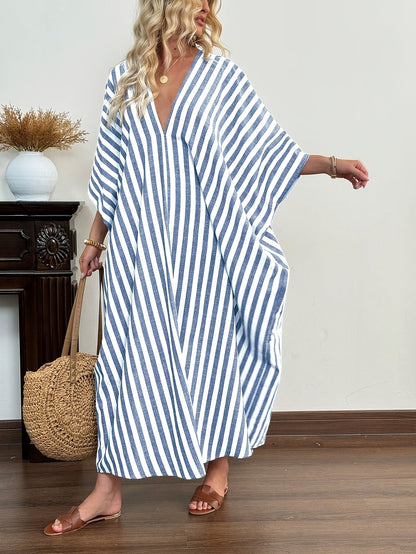 Women's Kaftan Maxi Dress in Maritime Stripe Design – Relaxed Vacation Style for Beach and Leisure