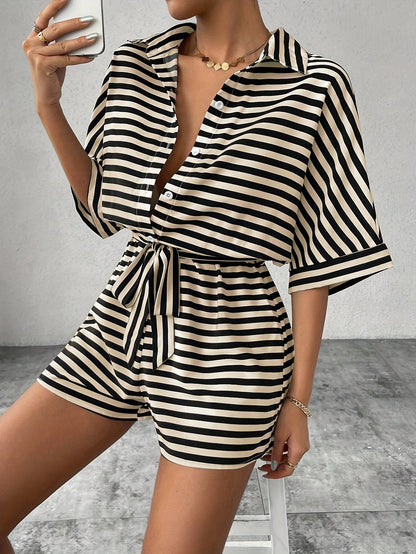 Women's short-sleeve jumpsuit with stripe pattern for leisure and summer