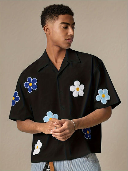 Herren Freizeit Kurzarm-Hemd mit Blumenapplikationen und Camp-Kragen – Modernes Sommer-Design