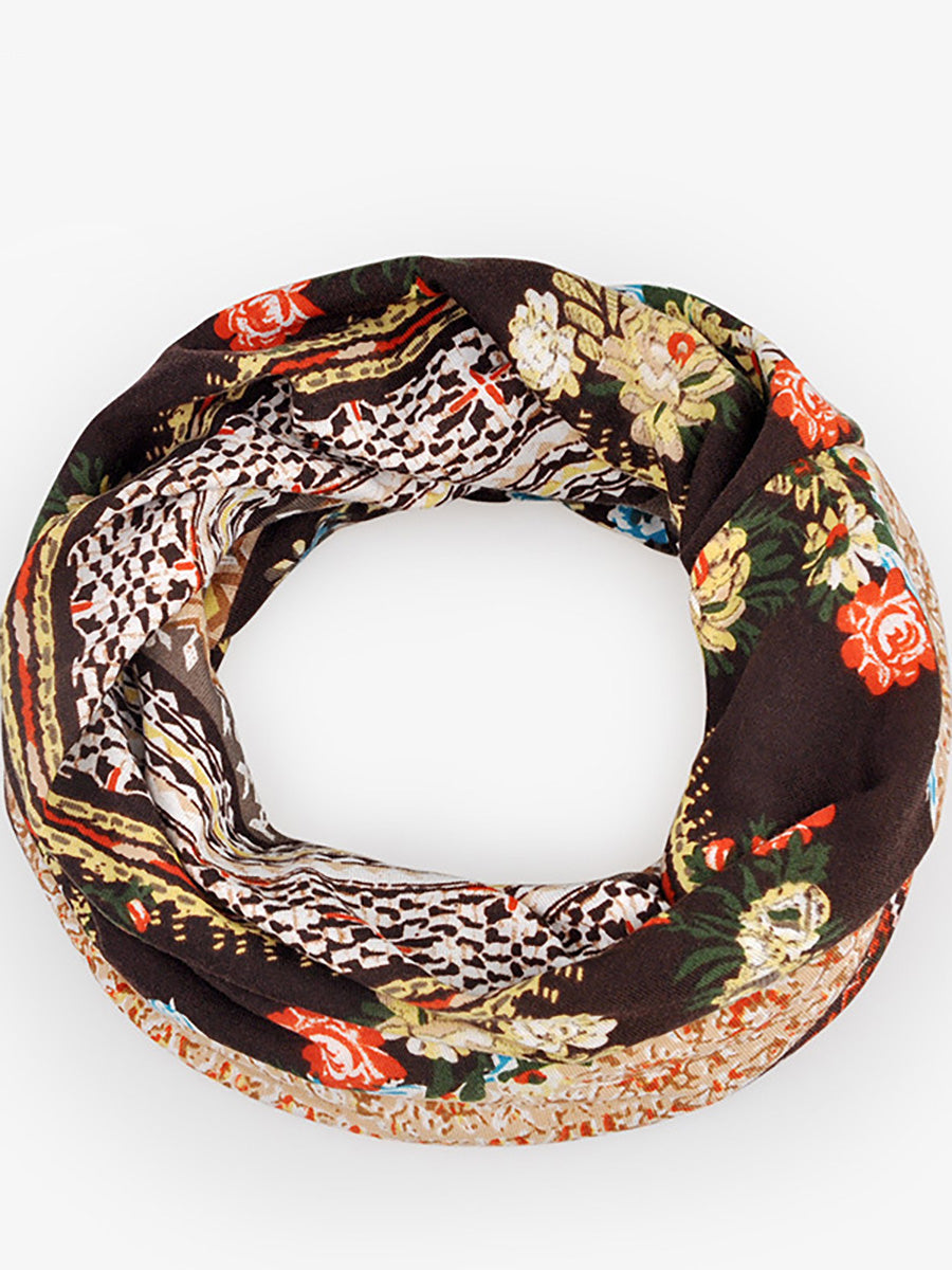 Women's knit cap with flower pattern – Fashionable loose fit style for everyday, leisure & outdoor activities