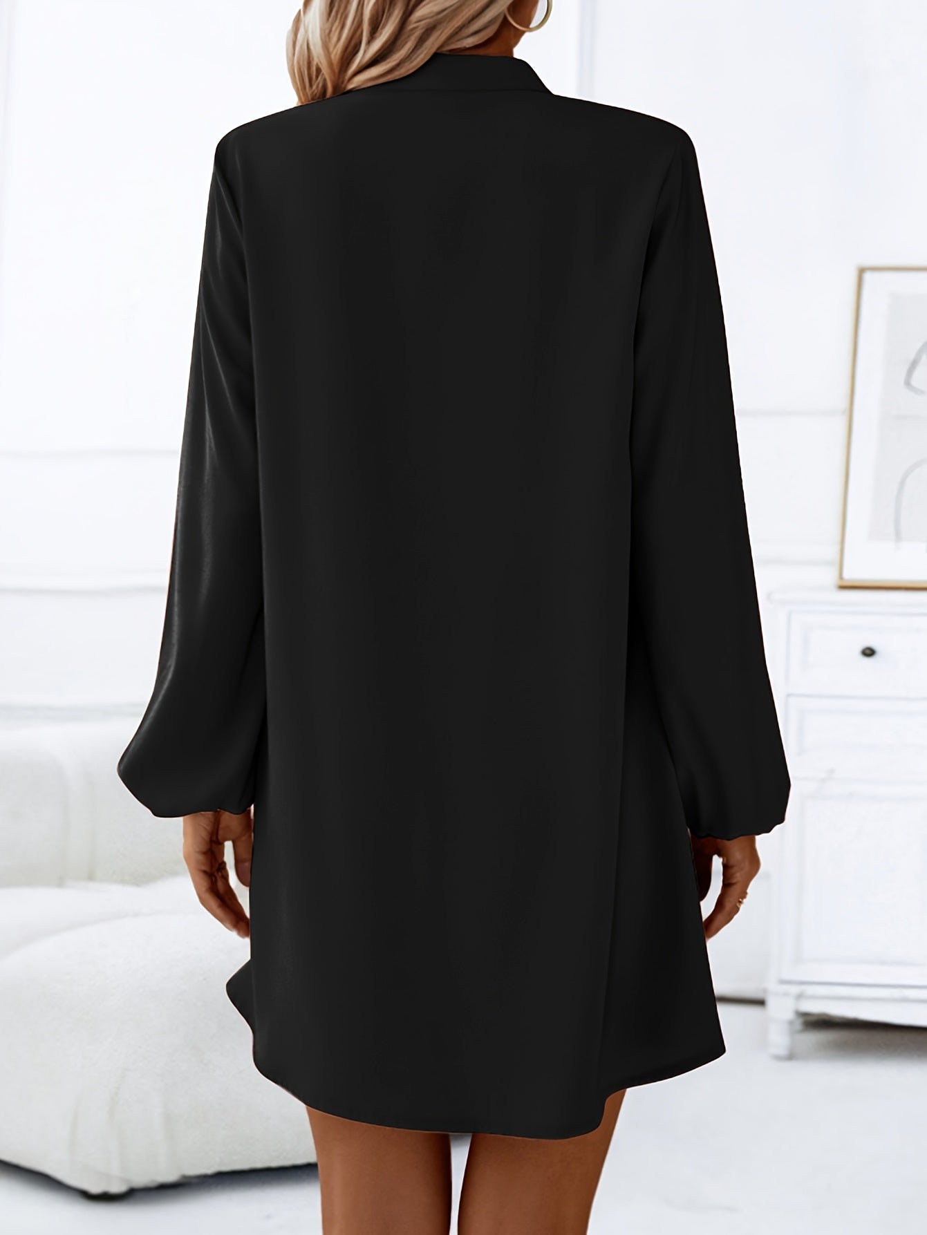 Damen Freizeitkleid mit Knopfleiste, A-Linien Schnitt, V-Ausschnitt, eleganter Alltagsstil