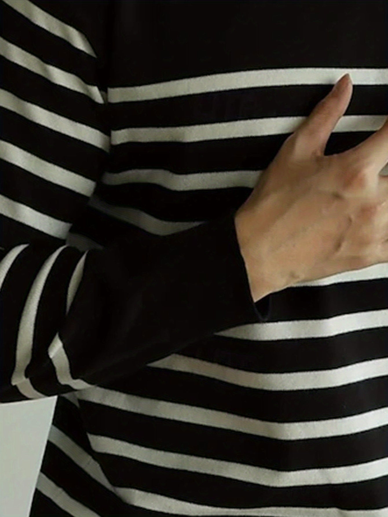 Striped men's crew-neck sweater, black and white, long-sleeved