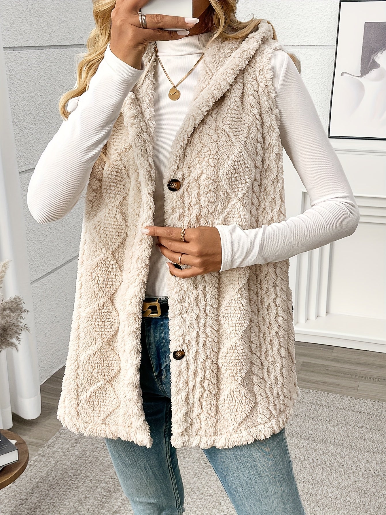 Women's knitted vest with hood and buttons – Elegant casual vest for autumn and winter