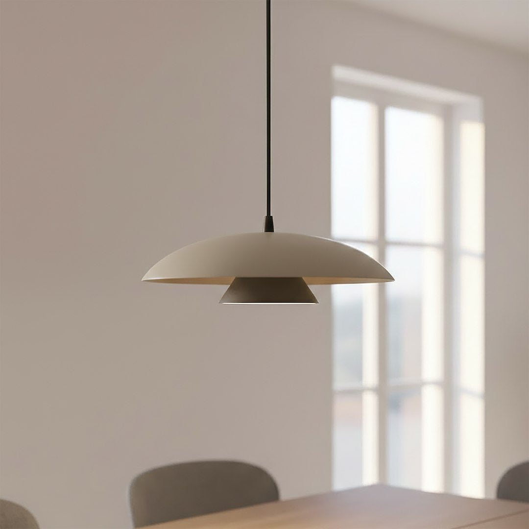 Hanglamp Babel gepoedercoat staal, Scandinavisch, beige met zwart, Ø 30 cm, boven eettafel of keukeneiland