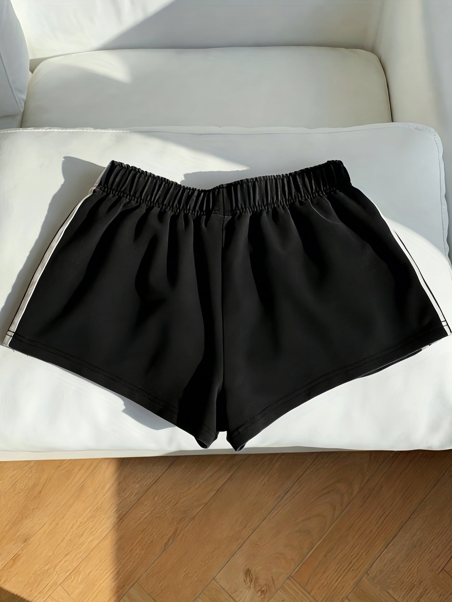 Women's Sport Shorts with Stripes – Casual Running Shorts for Leisure and Fitness
