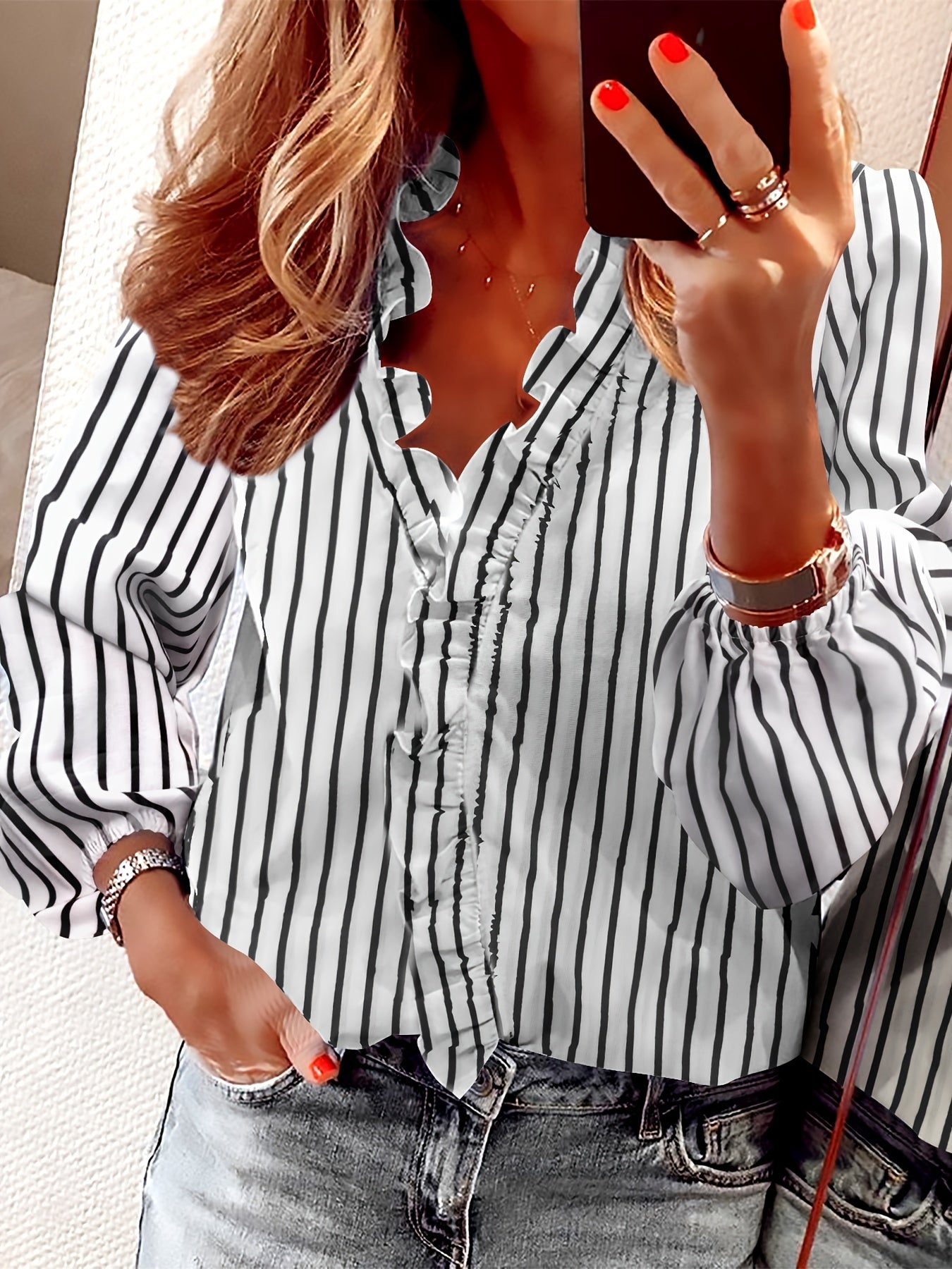 Women's blouse with ruffles and V-neck – Elegant casual style for everyday and office wear