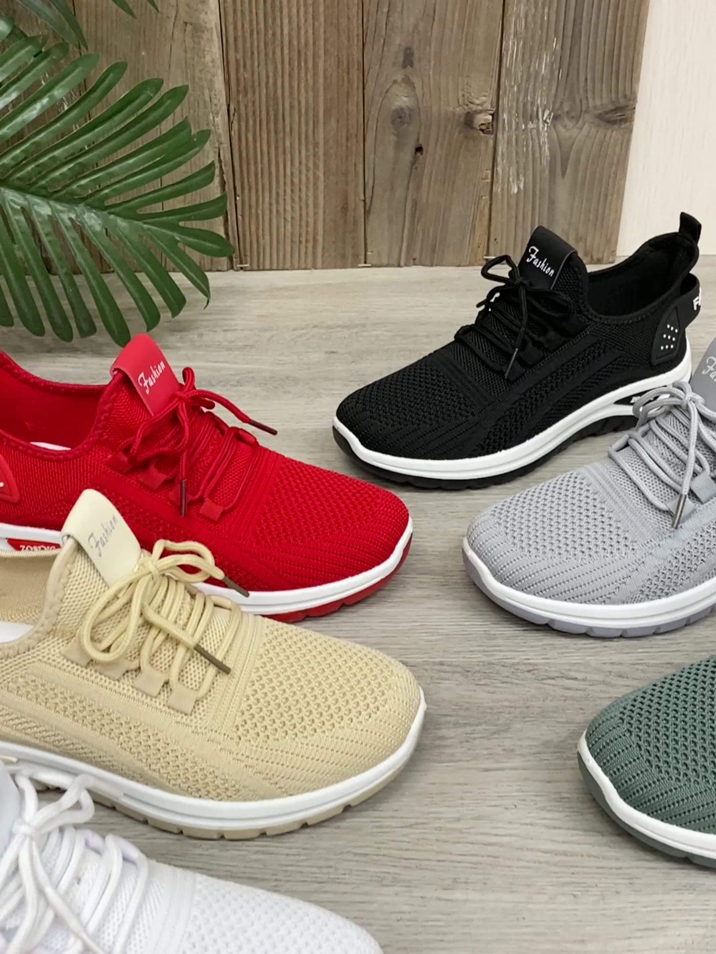 Women's Sneakers for Leisure & Sports – Breathable Low-Top Trainers for Everyday and Fitness